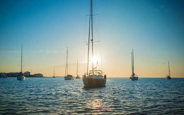 Apuesta por el alquiler de barco en Ibiza