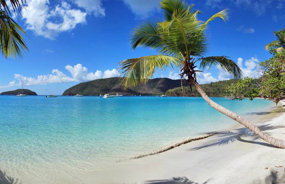 Catamaran Rental in the BVI ⛵